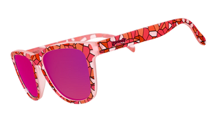 These amazing shades are the real deal. Super-stylish & perfect for all your adventures! Be the envy of your friends this summer season in these goodr sunglasses!