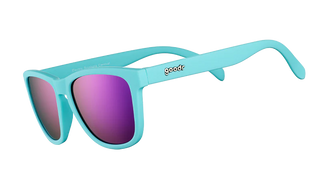 These amazing shades are the real deal. Super-stylish & perfect for all your adventures! Be the envy of your friends this summer season in these goodr sunglasses!
