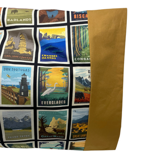 Crafted in Washburn, Wisconsin on the banks of Lake Superior, these are made of 100% cotton and come in a lovely single package.
Standard size 20" x 30"
Material: 100% cotton
