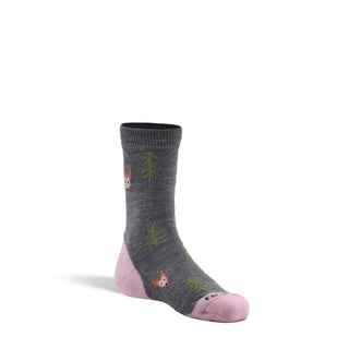 Fox River Backcountry lightweight hiking socks in neutral tones, featuring reinforced heel and toe, ribbed arch support, and breathable mesh panels—ideal for outdoor adventures.