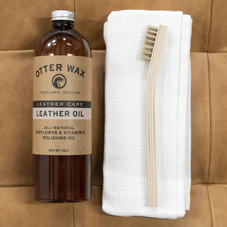 A super-soft, 100% cotton flannel cloth that is a great for buffing or applying waxes, creams, oils, and polish.