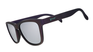 POLARIZED: Glare reducing, polarized lenses with UV400 protection against UVA/UVB rays NO Slip: Special grip coating eliminates slippage while sweating NO Bounce: Snug and lightweight frame with a comfortable fit to prevent bouncing during high-impact sports