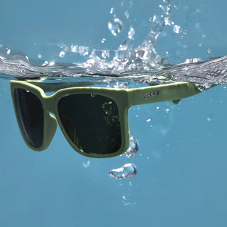 These floating sunglasses are the ultimate plus-one for pool parties and I'M ON A BOAT moments. Featuring light blue Tidal G frames and blue reflective water-repellent lenses, you'll look like a paddleboarding pro!
