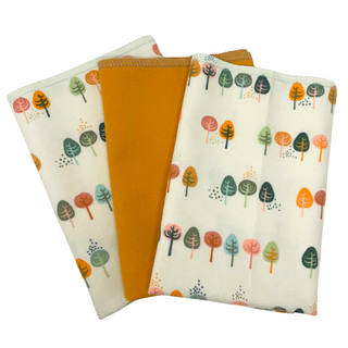 These eco-friendly, reusable napkins add charm to any home, picnic, boat or cabin.
High quality, soft 100% flannel cotton
Generously Sized 14" x 14" All Purpose Towel
6 Per Pack

Great for zero waste households, wedding &amp; housewarming gifts