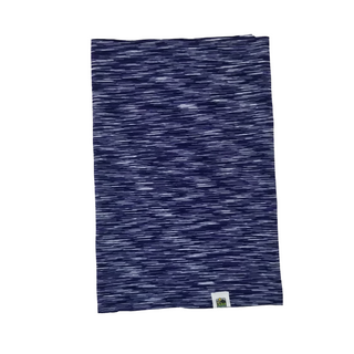 AdventureUs’ Face Guards in this Deep Water color can be worn a variety of ways to keep the whole family layered up and comfortable during your cold season adventures.