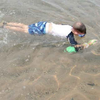AdventureUs Agate Rock Collecting Bags seen on YouTube by Duluth Minnesota's Agate Dad.